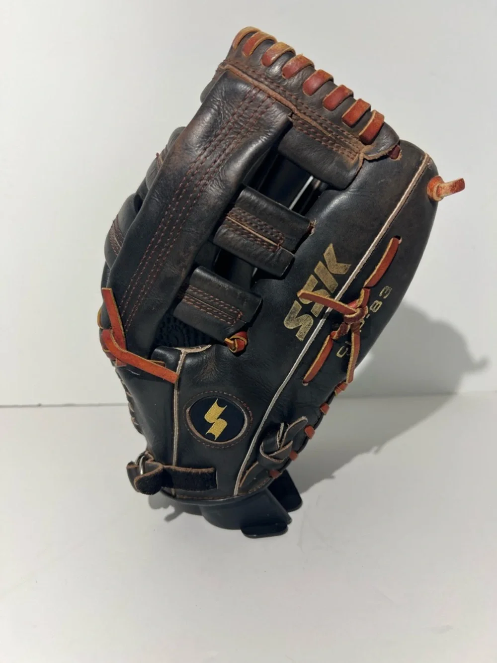 SSK CLP-83 right hand throw glove 12.75” - Picture 1 of 12